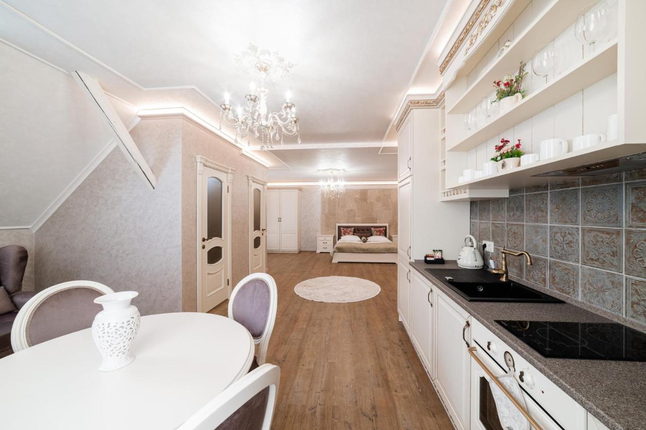 Vip Apartment On Duhnovicha Street .Free Parking. Užhorod Exteriér fotografie
