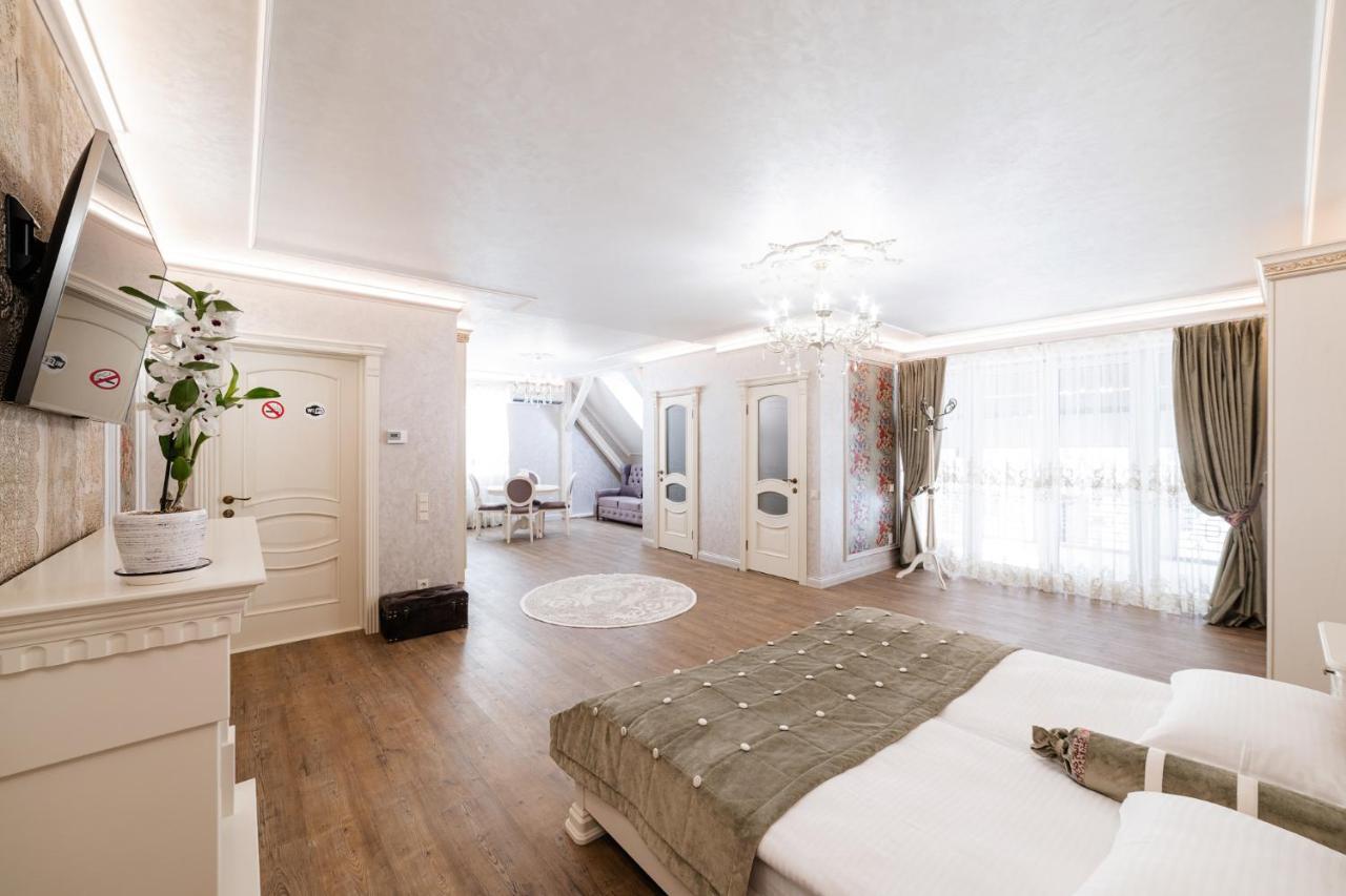 Vip Apartment On Duhnovicha Street .Free Parking. Užhorod Exteriér fotografie